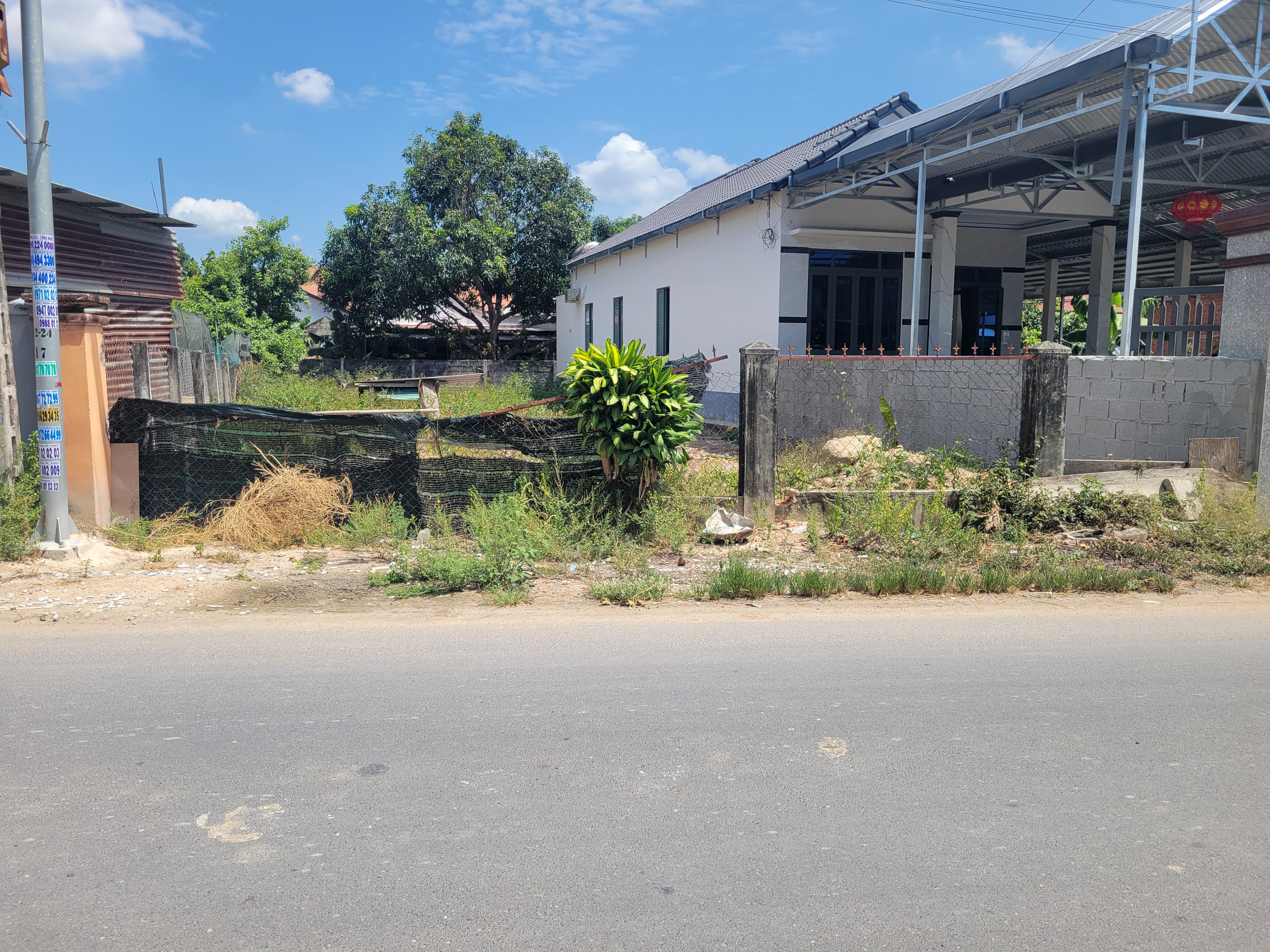 Bán đất Cam Tân, Cam Lâm 160m2 mặt tiền đường nhựa 10m. Liên hệ 0969876162